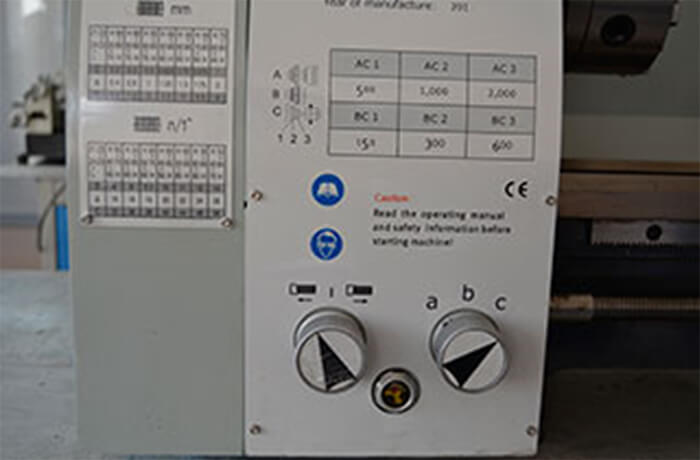 Токарный станок с вариатором MML 280X700 V (2870V)