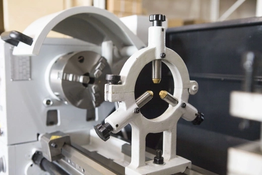 Токарно-винторезный станок STALEX C0632D/1000