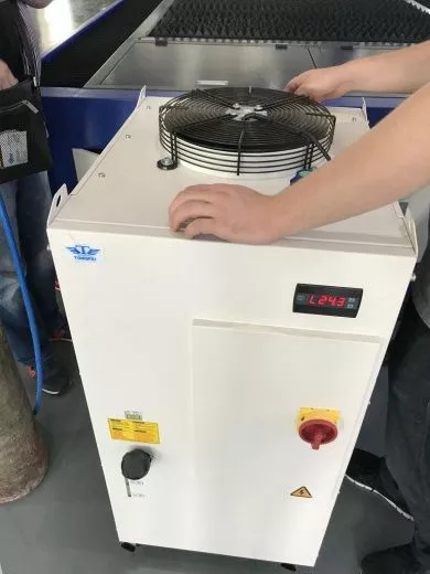 Лазерный станок с ЧПУ Bertech LC3015 (1000 Вт)
