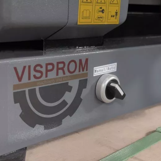 SP2138 Токарный станок с ЧПУ с горизонтальной станиной с щитком экраном из оргстекла