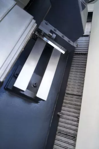Станок токарный с ЧПУ с наклонной станиной Metal Master SNC 5275