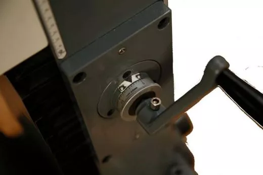 Вертикальный сверлильно-фрезерный станок Metal Master MBF 30V