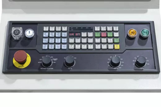 Станок фрезерный с ЧПУ 3-х осевой LUZHONG VMC1160 (10K)